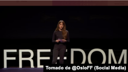 Carolina Barrero en su intervención en el Foro de la Libertad de Oslo, el 23 de mayo de 2022.