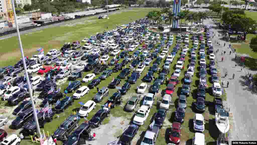 Caravana de apoyo a la reelecci&#243;n del Presidente Donald Trump en Miami.