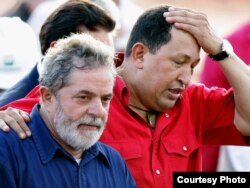 El expresidentes de Brasil Lula Da Siva y el fallecido mandatario venezolano Hugo Chávez.