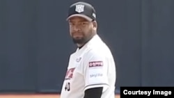 El lanzador cubano Odrisamer Despaigne. (Foto tomada del canal de Youtube OSEN SPORTS)