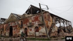 Vista de una calle tras el paso del huracán Irma sábado 09 de septiembre, en Caibarién (Cuba).