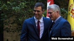 FOTO ARCHIVO. El presidente del gobierno español, Pedro Sánchez, junto al gobernante cubano Miguel Díaz-Canel