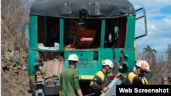 El accidente dejó seis muertos y cerca de 50 heridos. Foto de Carlos Luis Sotolongo del Periódico Escambray.